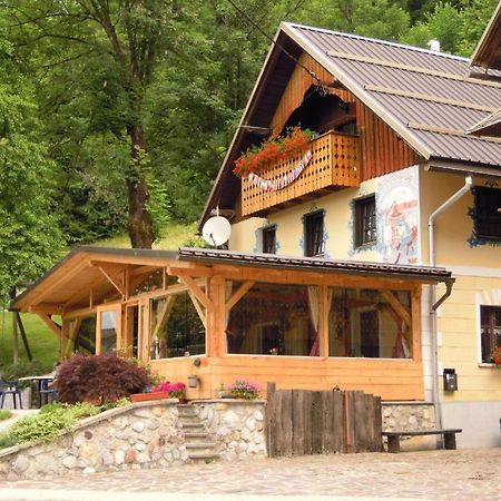 Farm Stay Trlej Begunje na Gorenjskem Εξωτερικό φωτογραφία